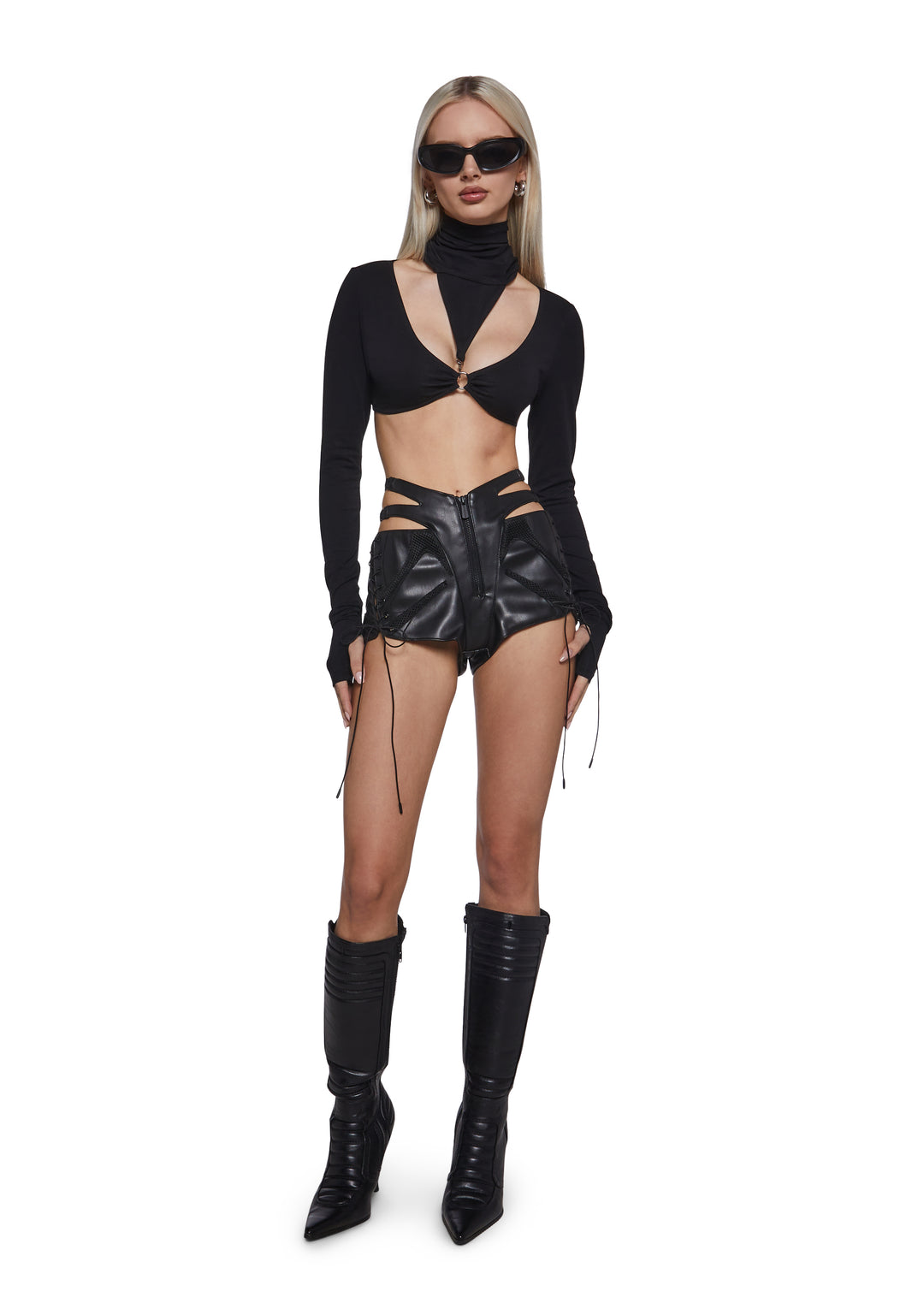 Sneaker Hot Pants - Image 2