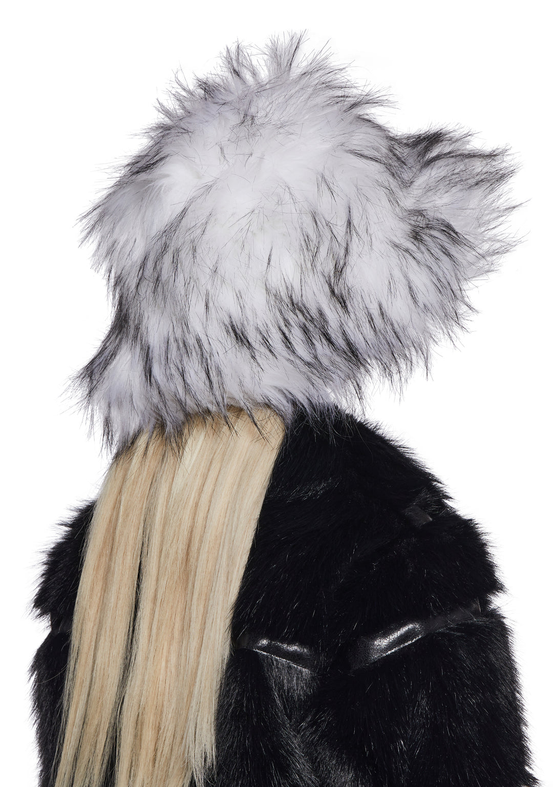 Fuzzy Bucket Hat Generation Kiss - White - Image 3