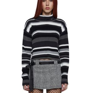 Delias Turtleneck Sweater-Black