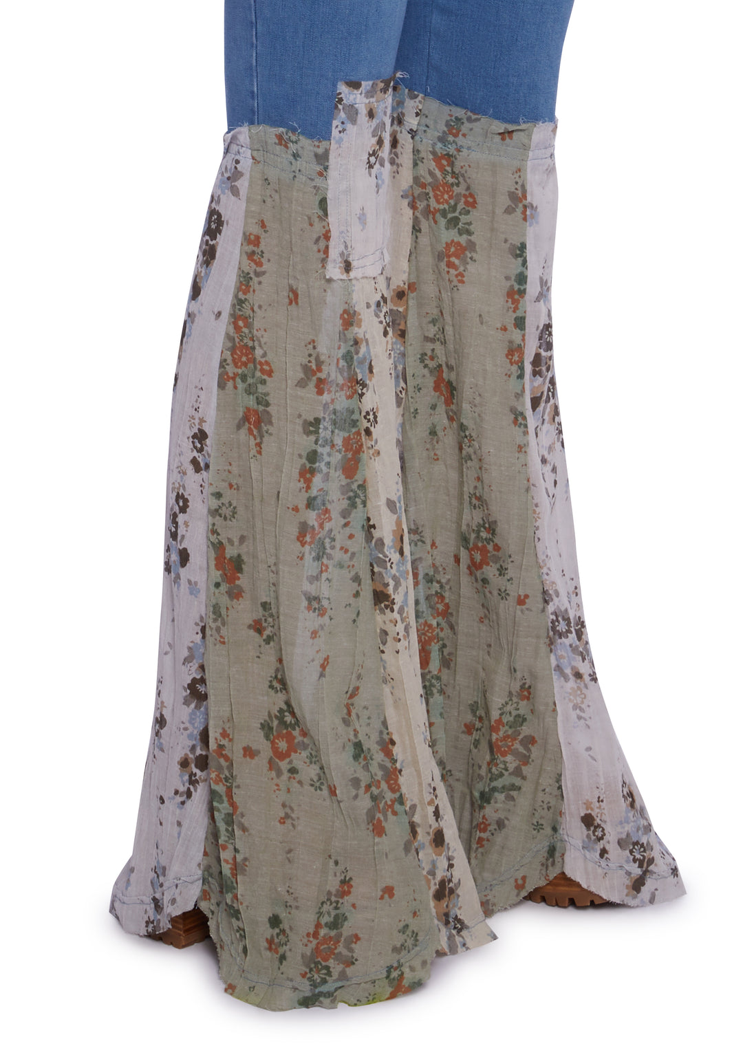Current Mood Boho Crinkle Floral Patchwork Denim Flare Pants - Blue - Image 5