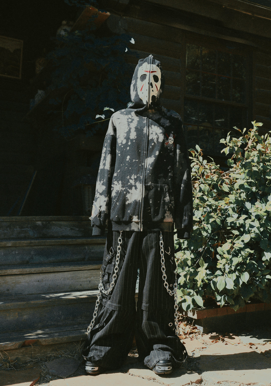 Dolls Kill x Friday the 13th Jason Voorhees Horror Slasher Movie Mask Distressed Zip-Up Hoodie - Black - Image 9