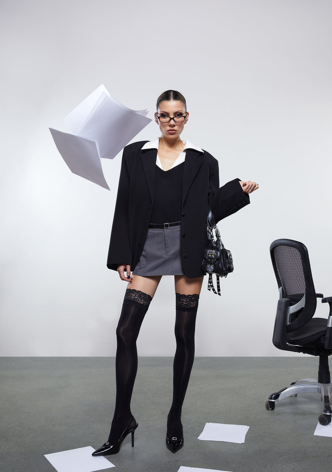 Twill Belted Suiting Mini Skirt Generation Kiss - Gray - Image 6