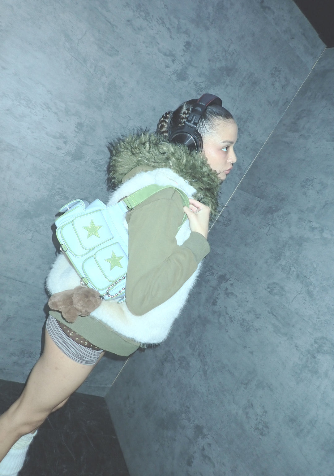 Vegan Leather Contrast Colored Star Applique Shoulder Bag Delia's - Blue - Image 6