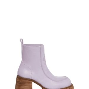 Platform Boots With Daisy Deco And Zipper Closure Delia's - Purple