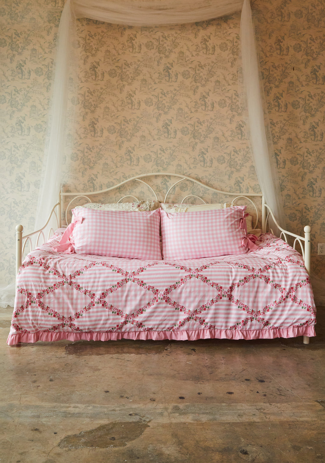 Dolls Home Gingham Floral Print Duvet Set With Pillowcases - Pink - Image 5