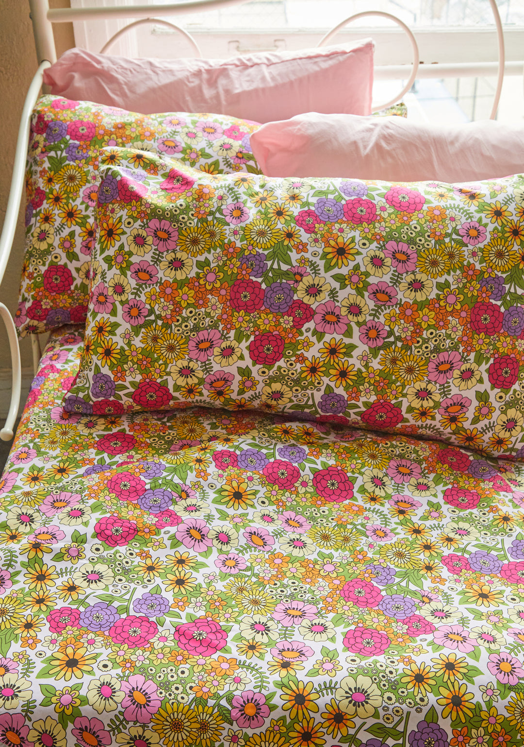 Floral Hippie Boho Spring Sheet Set With Pillows Dolls Home - Multi