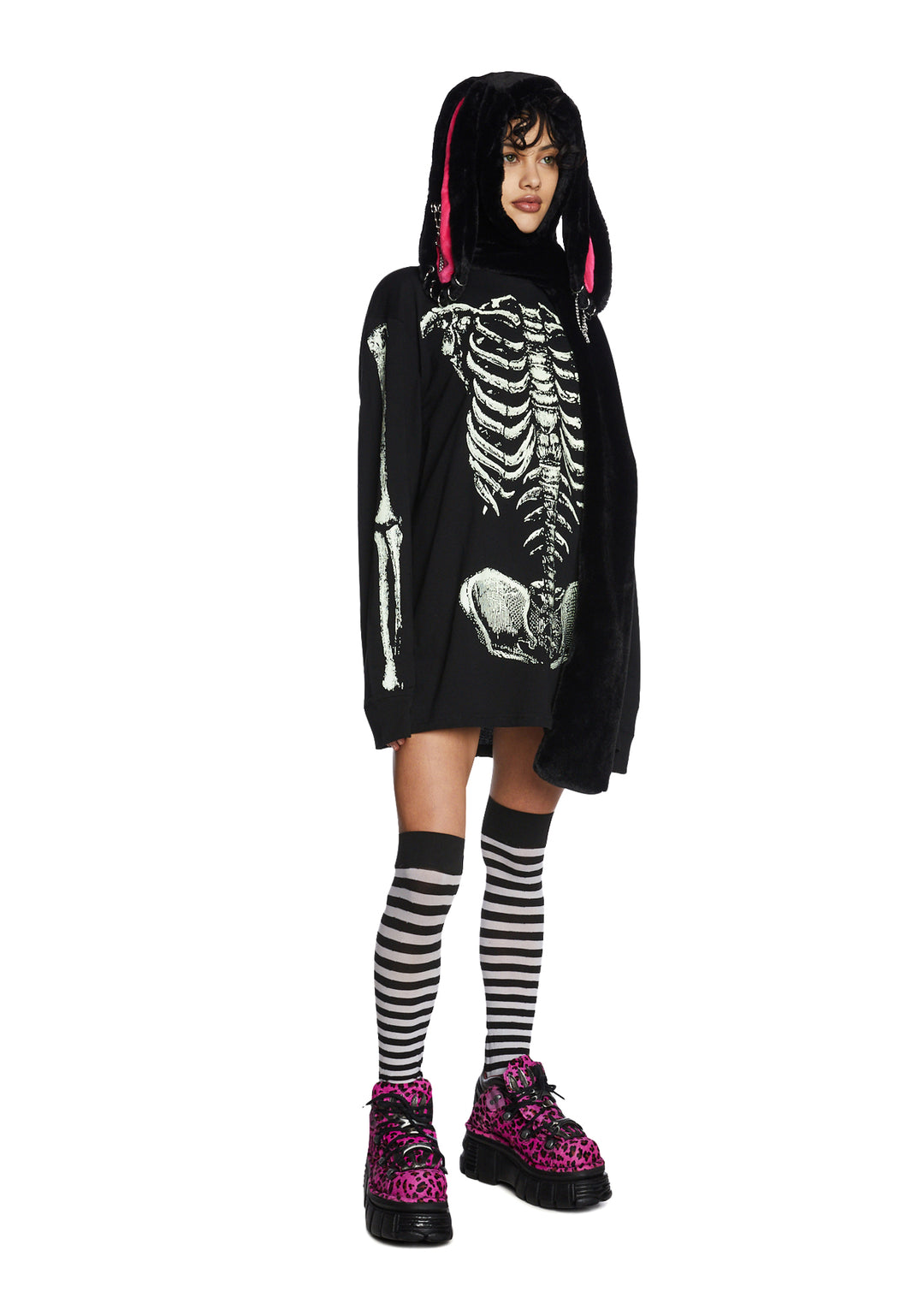 Trickz N Treatz Glow In The Dark Rib Cage Graphic Tee - Black - Image 2